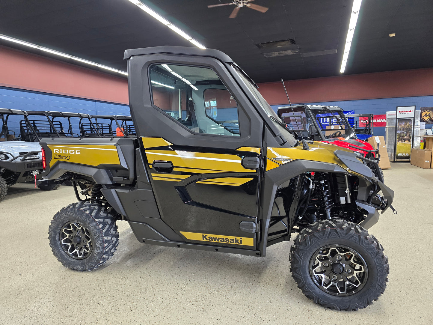 2025 Kawasaki RIDGE® LIMITED HVAC