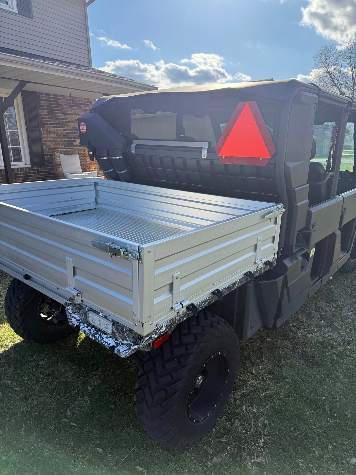 2022 Workcross 1000 - 6 seater with heat